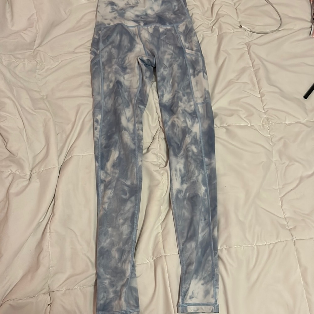 Limited edition aerie leggings